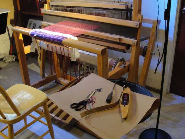 My "new" loom set up in the laundry room.